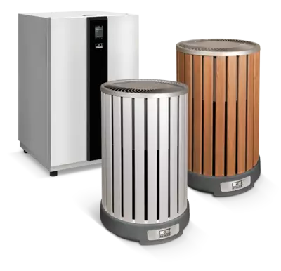 Remko Wärmepumpensystem mit Innenmodul und zwei Außenmodulen in Aluminium und Holzoptik