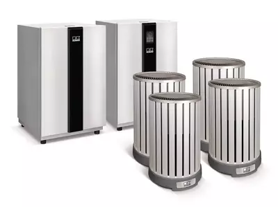 Remko Duo-Wärmepumpe mit je zwei Innenmodulen und Außenmodulen in silber