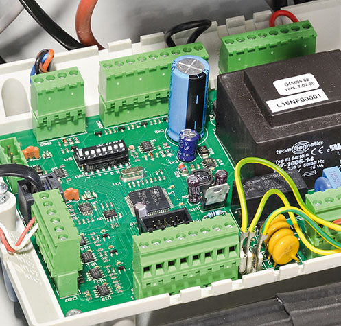 Technique d'appareils commandée par microprocesseur
